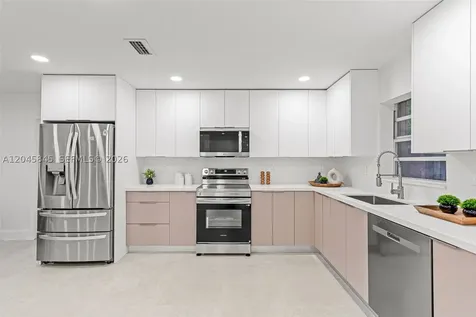 18103 SW 93rd Avenue Palmetto Bay FL 33157