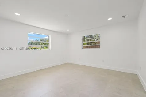 18103 SW 93rd Avenue Palmetto Bay FL 33157