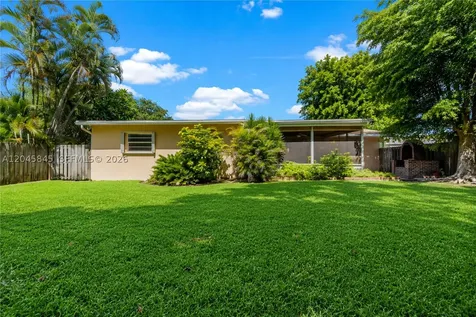 18103 SW 93rd Avenue Palmetto Bay FL 33157