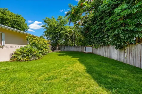 18103 SW 93rd Avenue Palmetto Bay FL 33157