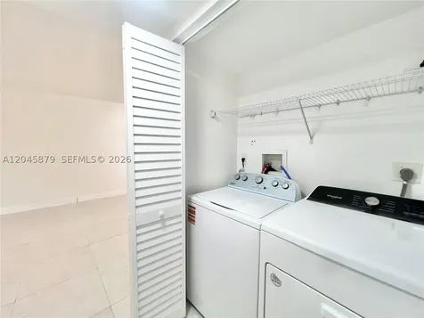 842 NW 92nd Avenue Plantation FL 33324