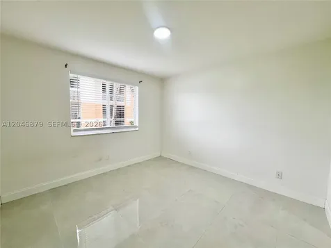 842 NW 92nd Avenue Plantation FL 33324