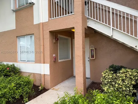 842 NW 92nd Avenue Plantation FL 33324