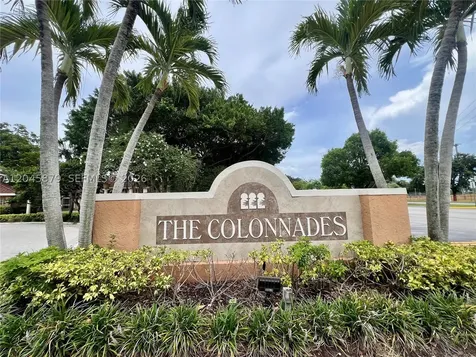 842 NW 92nd Avenue Plantation FL 33324