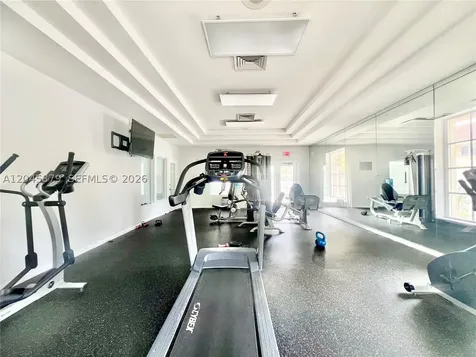 842 NW 92nd Avenue Plantation FL 33324