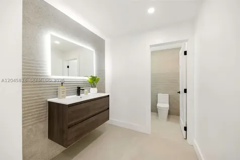 8960 SW 118th Street Miami FL 33176