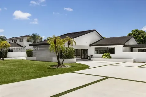 8960 SW 118th Street Miami FL 33176
