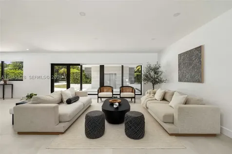 8960 SW 118th Street Miami FL 33176