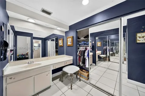 5212 SW 151st Place Miami FL 33185