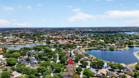 5212 SW 151st Place Miami FL 33185