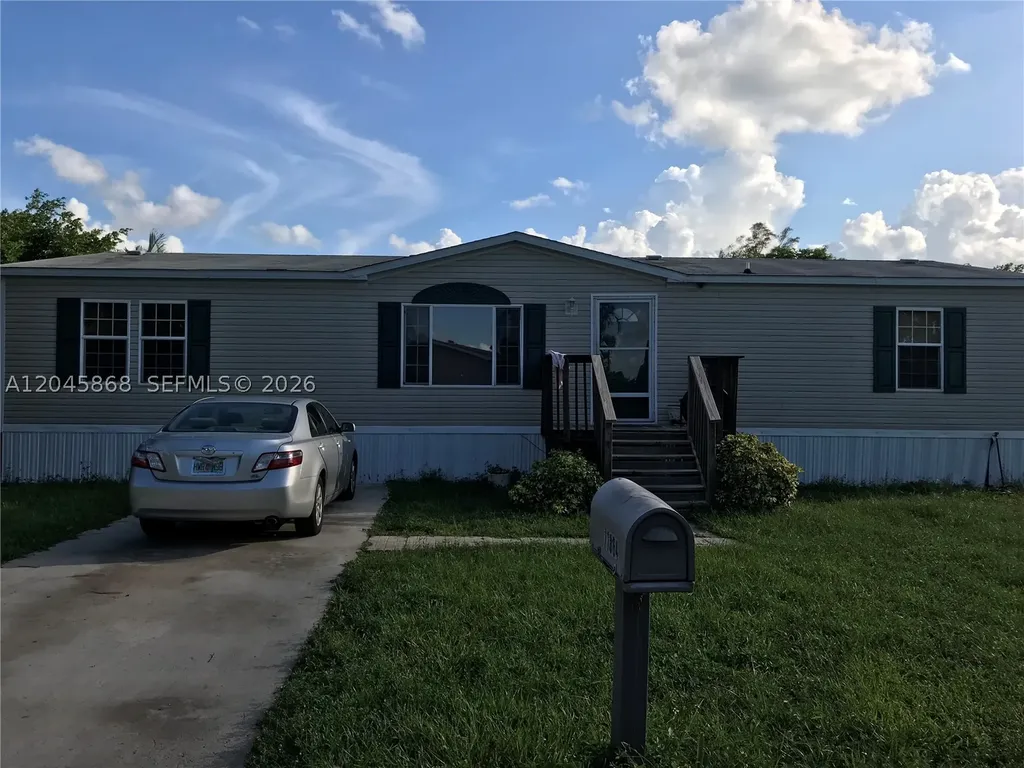 11864 Atlantic Circle Boca Raton FL 33428