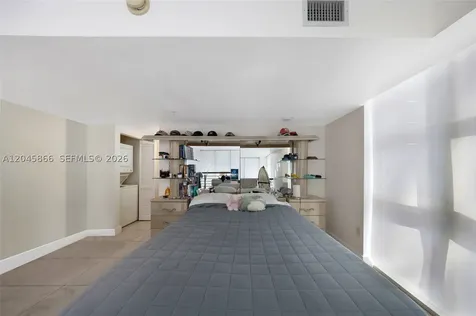 41 SE 5th Street Miami FL 33131