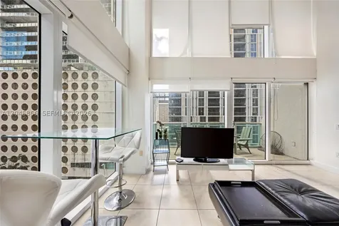 41 SE 5th Street Miami FL 33131