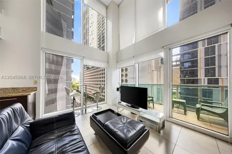 41 SE 5th Street Miami FL 33131