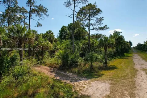 4180 36th Avenue SE Naples FL 34120