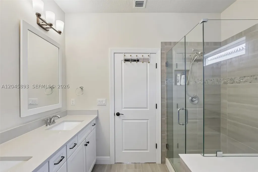 1636 Trailhead Terrace Hollywood FL 33021