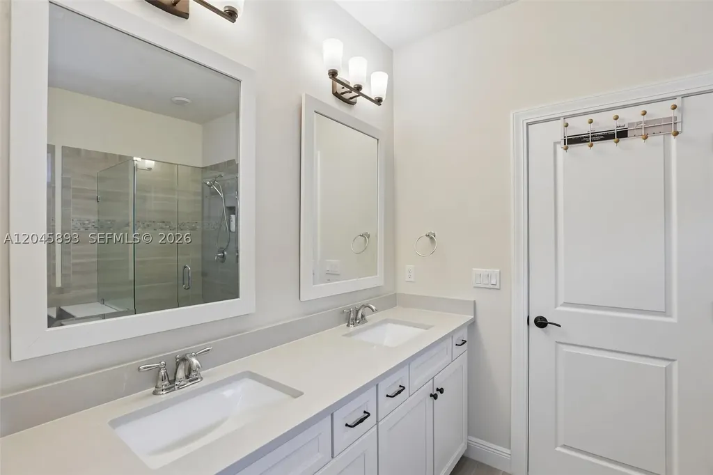1636 Trailhead Terrace Hollywood FL 33021
