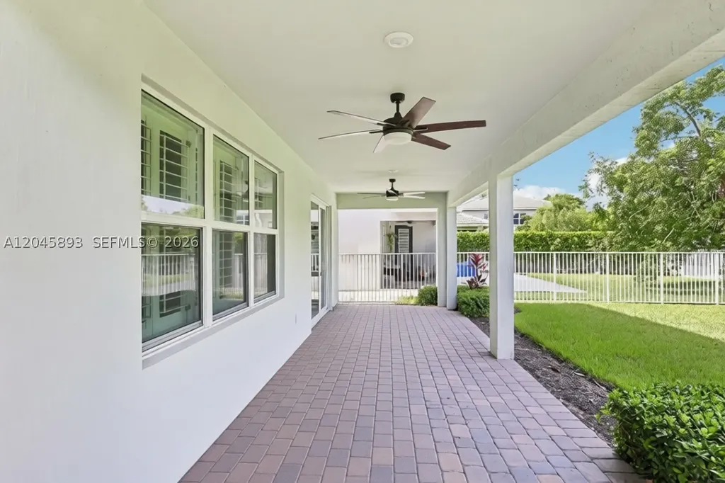 1636 Trailhead Terrace Hollywood FL 33021
