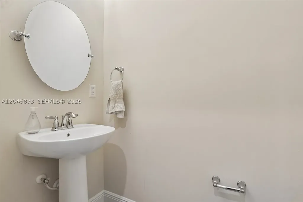 1636 Trailhead Terrace Hollywood FL 33021