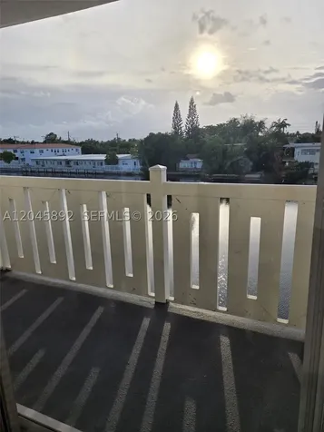 7900 Tatum Waterway Drive Miami Beach FL 33141