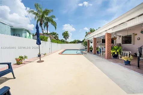 520 NW 132nd Court Miami FL 33182