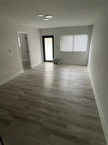 6685 NW 38th Terrace Virginia Gardens FL 33166