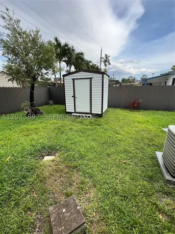 6685 NW 38th Terrace Virginia Gardens FL 33166