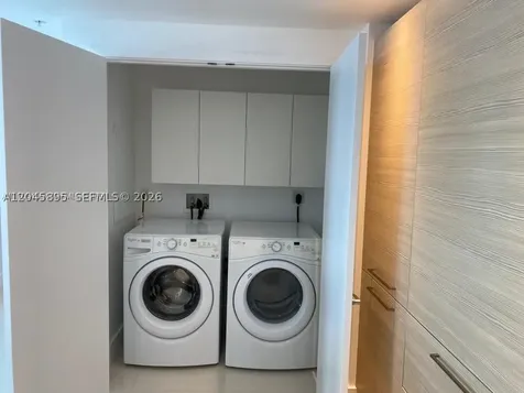 North Miami Beach FL 33160