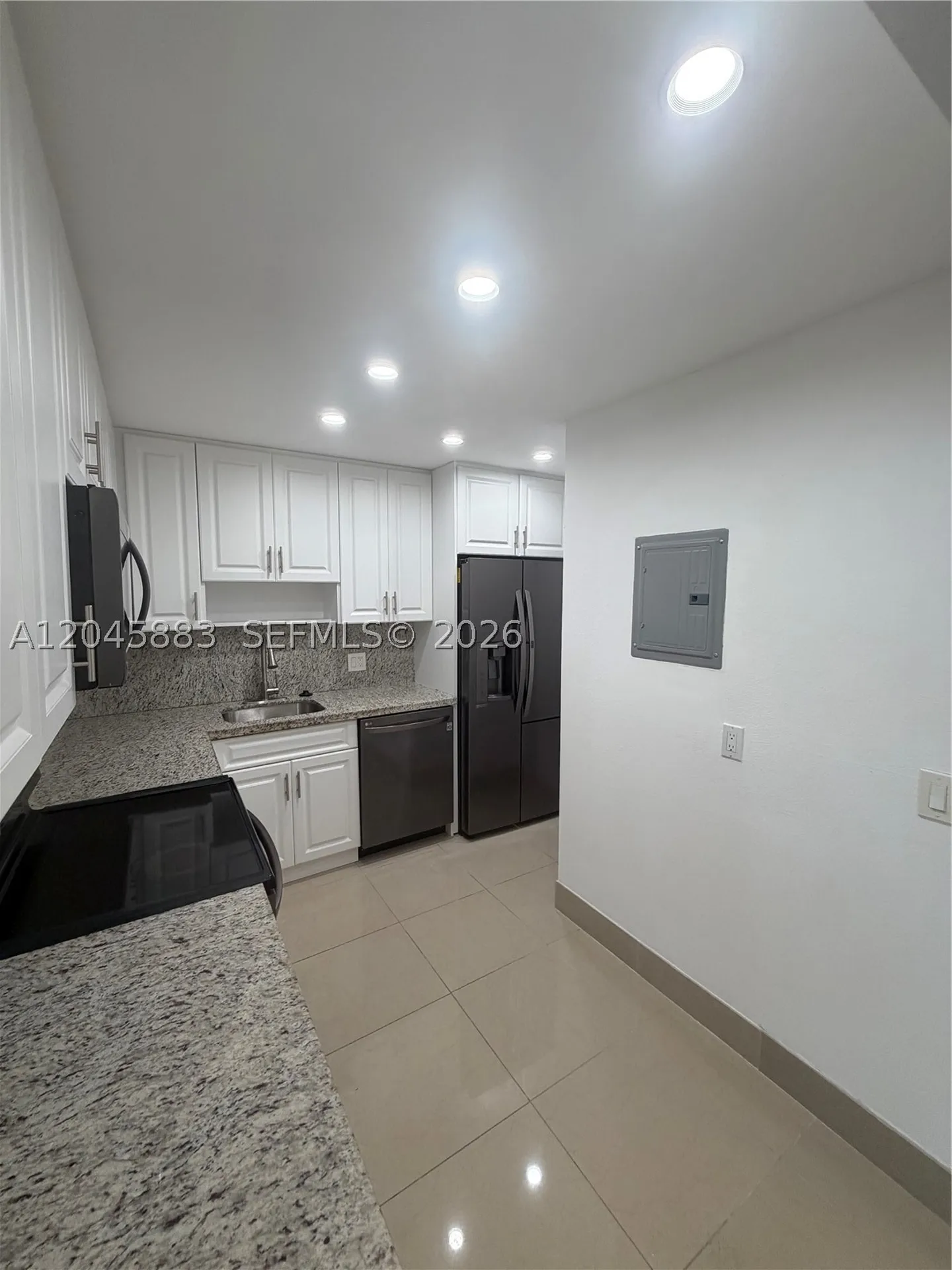 2201 S Ocean Drive Hollywood FL 33019