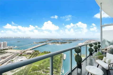888 Biscayne Boulevard Miami FL 33132