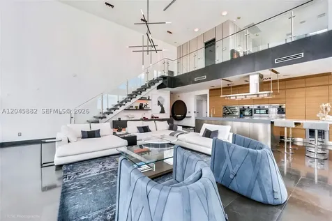 888 Biscayne Boulevard Miami FL 33132