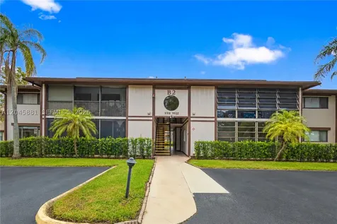 9930 S Belfort Circle Tamarac FL 33321