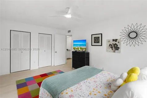 9930 S Belfort Circle Tamarac FL 33321