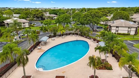 9930 S Belfort Circle Tamarac FL 33321