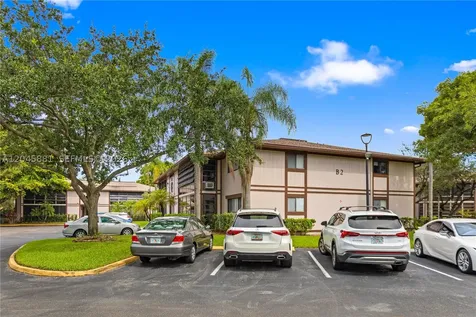 9930 S Belfort Circle Tamarac FL 33321