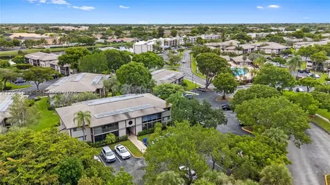 9930 S Belfort Circle Tamarac FL 33321