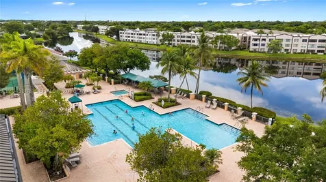 9930 S Belfort Circle Tamarac FL 33321