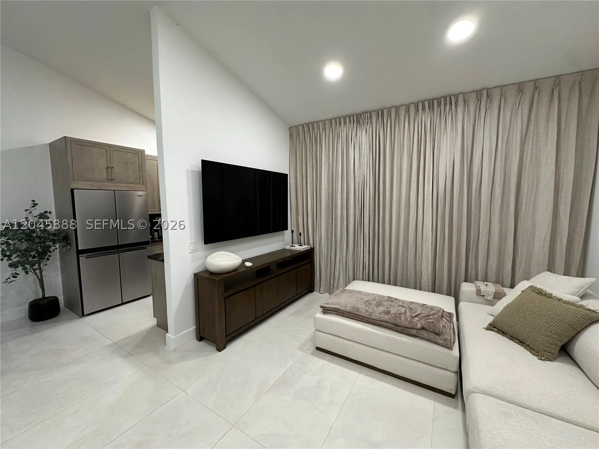 3345 Emerald Oaks Drive Hollywood FL 33021