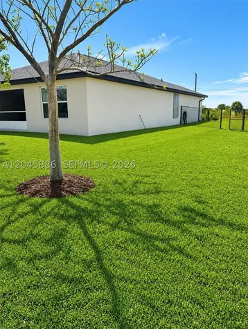 2123 NE 6th Avenue Cape Coral FL 33909