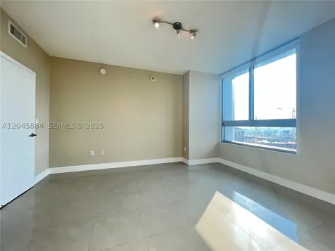 90 SW 3rd Street Miami FL 33130