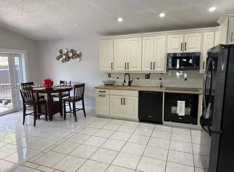 14406 SW 179th Lane Miami FL 33177