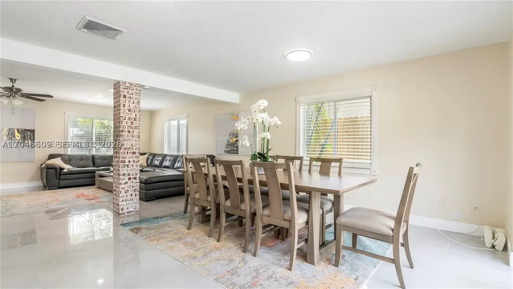 5211 NE 17th Avenue Fort Lauderdale FL 33334