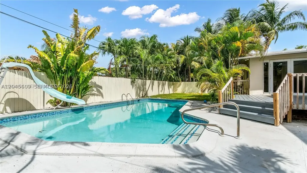 5211 NE 17th Avenue Fort Lauderdale FL 33334