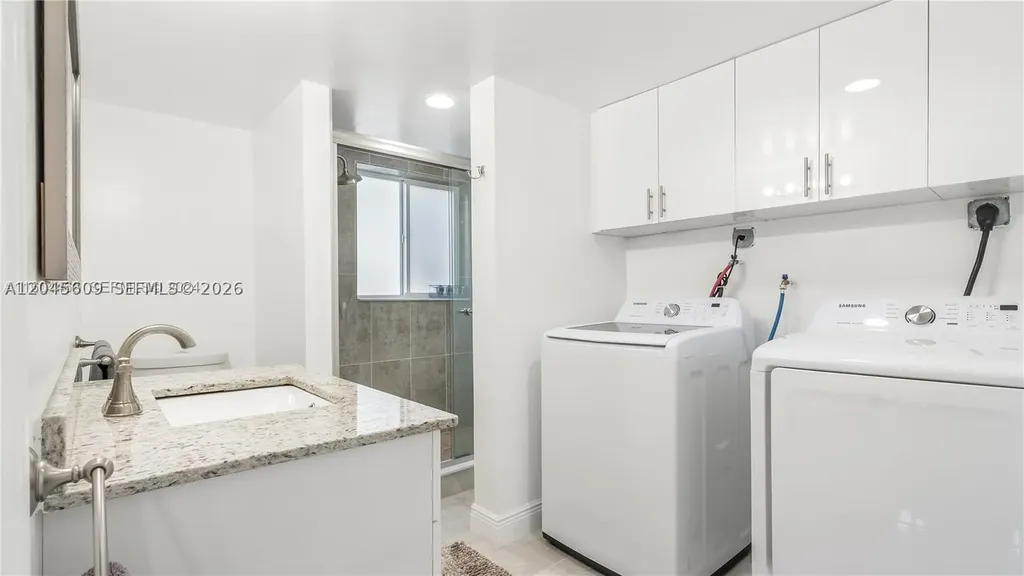 5211 NE 17th Avenue Fort Lauderdale FL 33334