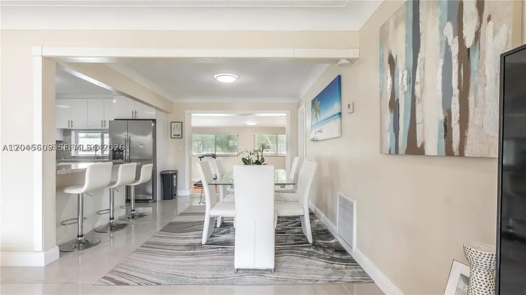 5211 NE 17th Avenue Fort Lauderdale FL 33334