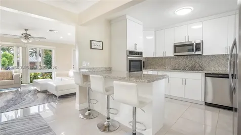 5211 NE 17th Avenue Fort Lauderdale FL 33334