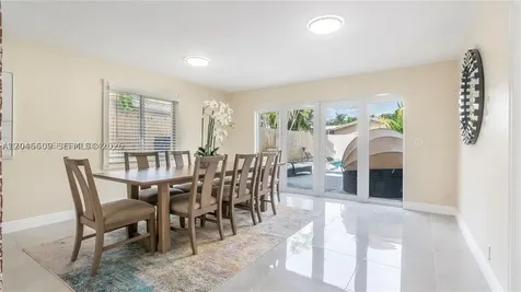 5211 NE 17th Avenue Fort Lauderdale FL 33334