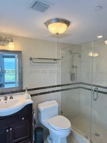 7600 Collins Avenue Miami Beach FL 33141