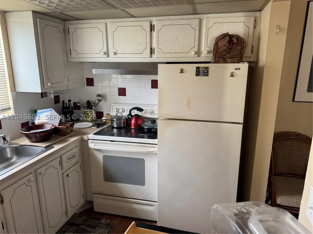 391 Windsor Q West Palm Beach FL 33417