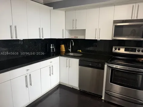 600 NE 36 Street Miami FL 33137